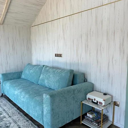 Holiday home Aparthouse *