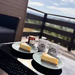 Holiday home Kotedzhi Dlia Vidpochynku